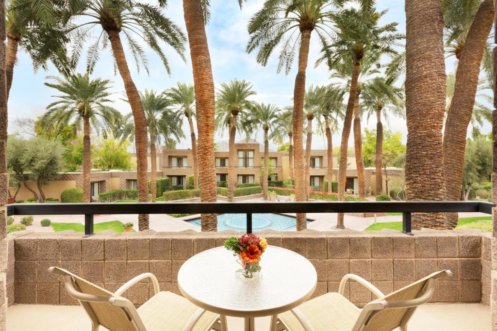 DoubleTree by Hilton Paradise Valley Resort Scottsdale