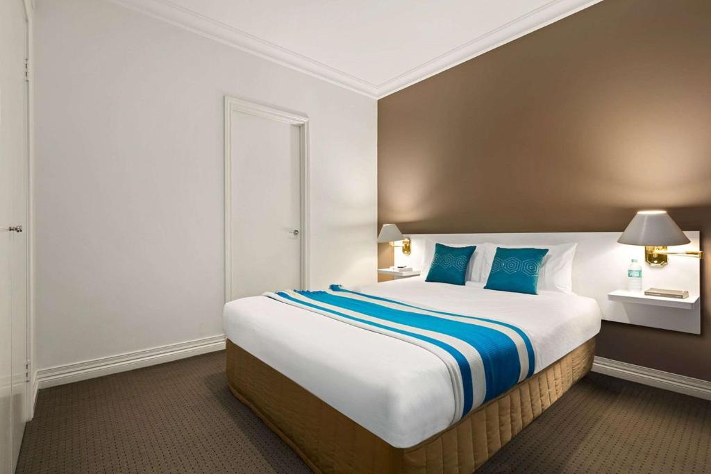 Comfort Hotel Melbourne Central